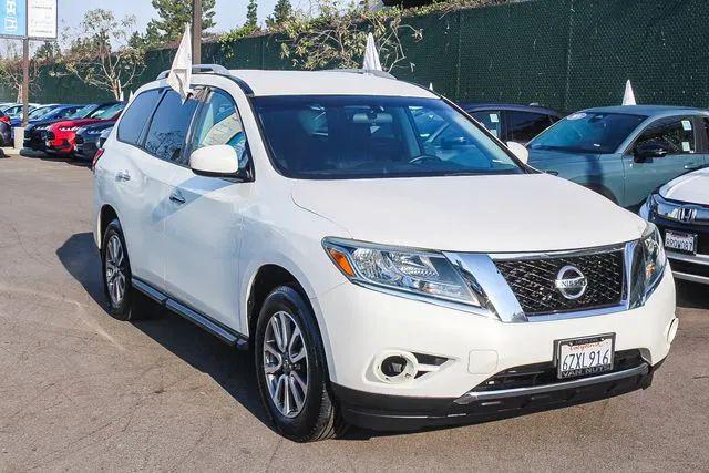 2013 Nissan Pathfinder SV