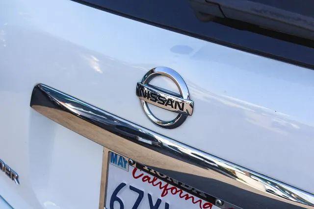 2013 Nissan Pathfinder SV
