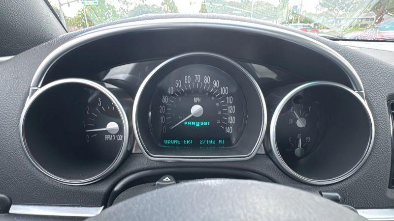 2005 Chevrolet SSR Base