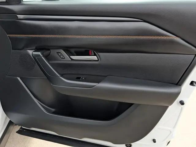 2025 Mazda CX-50 2.5 Turbo Premium Package