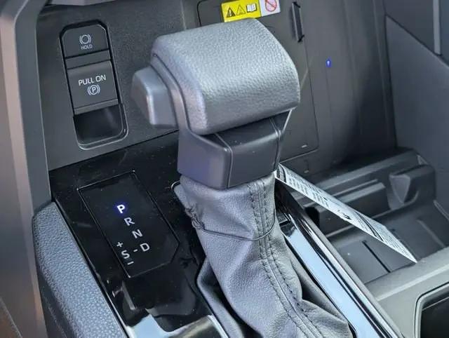 2026 Toyota Tundra SR5 CrewMax 5.5' Bed