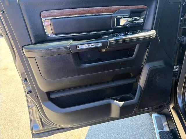 2017 Ram 2500 Laramie Crew Cab 4x4 6'4" Box