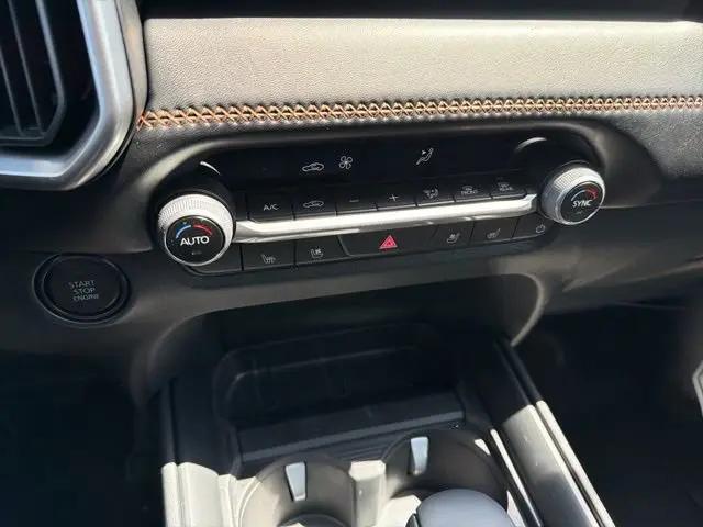 2026 Mazda CX-50 2.5 S Premium
