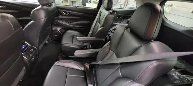 2025 Subaru Ascent Bronze Edition 7-Passenger