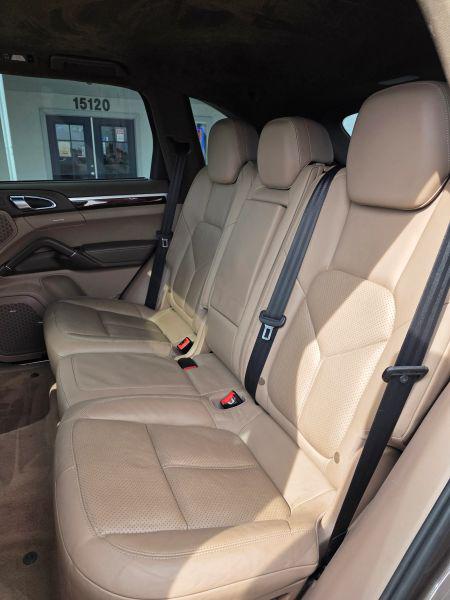 2011 Porsche Cayenne S