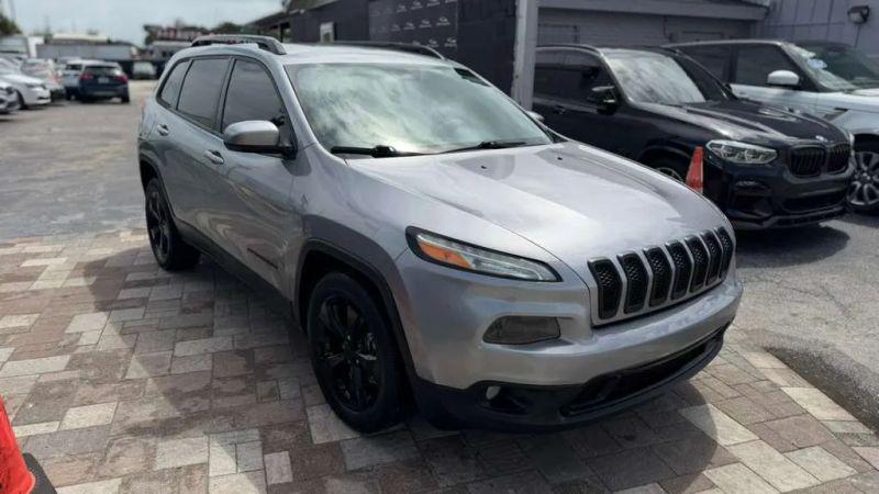 2015 Jeep Cherokee Latitude Altitude
