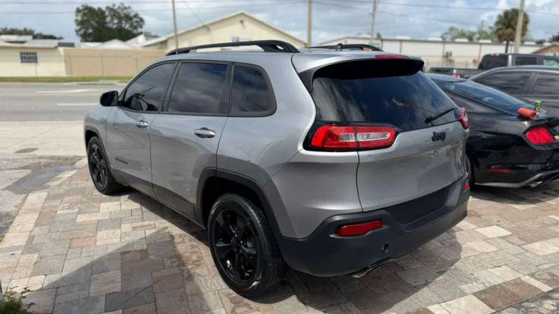 2015 Jeep Cherokee Latitude Altitude