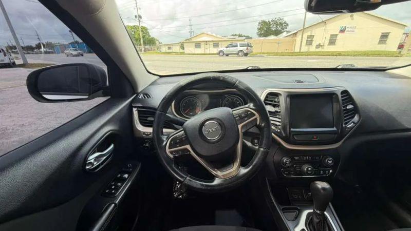 2015 Jeep Cherokee Latitude Altitude