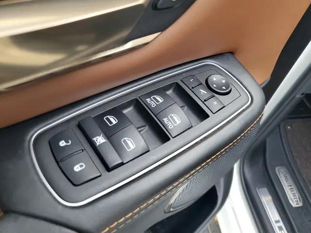 2022 Ram 1500 Limited Longhorn Crew Cab 4x4 5'7" Box