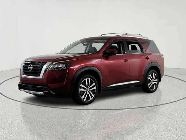 2025 Nissan Pathfinder Platinum 4WD