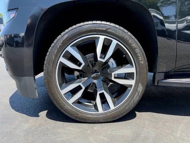 2020 Chevrolet Suburban 2WD LT