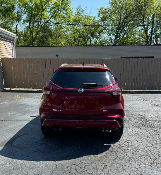 2021 Nissan Kicks SV Xtronic CVT