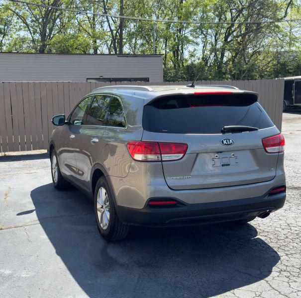 2017 Kia Sorento 3.3L LX