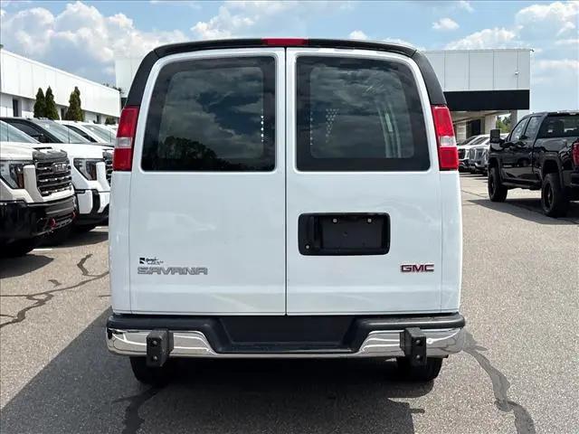 2024 GMC Savana Cargo RWD 2500 Regular Wheelbase Work Van
