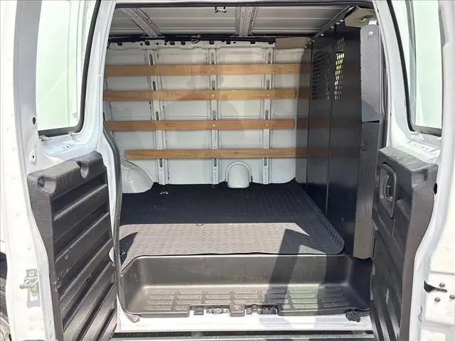 2024 GMC Savana Cargo RWD 2500 Regular Wheelbase Work Van
