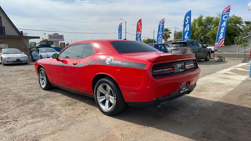 2021 Dodge Challenger SXT