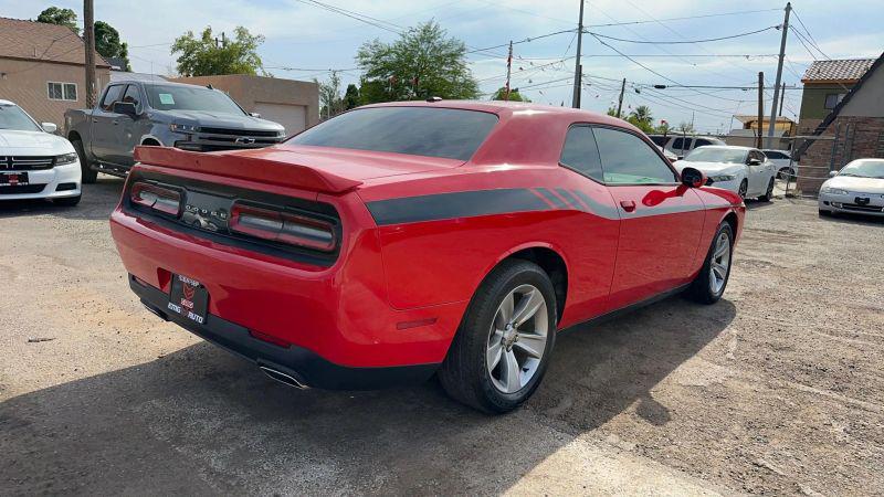 2021 Dodge Challenger SXT