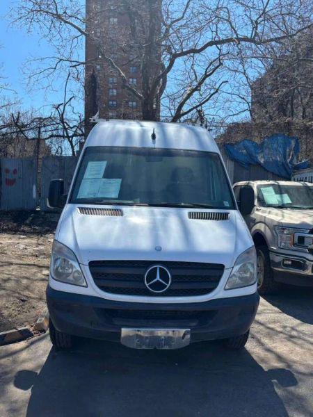 2012 Mercedes-Benz Sprinter 2500 Normal Roof