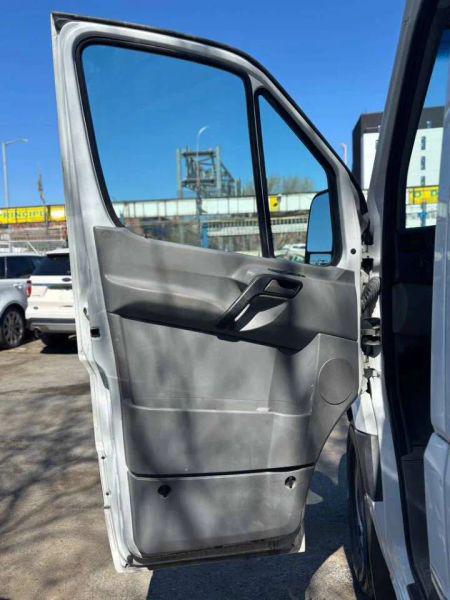 2012 Mercedes-Benz Sprinter 2500 Normal Roof