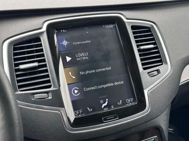 2019 Volvo XC90 T6 Momentum