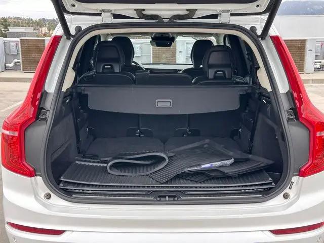 2019 Volvo XC90 T6 Momentum