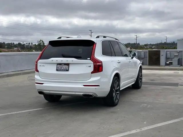 2019 Volvo XC90 T6 Momentum