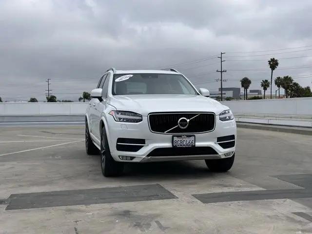 2019 Volvo XC90 T6 Momentum