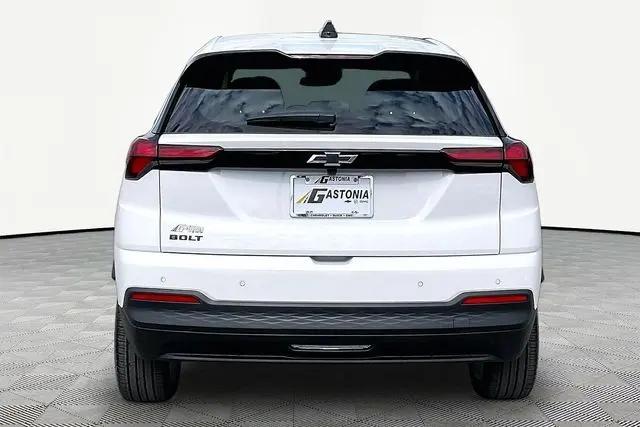 2027 Chevrolet Bolt LT FWD