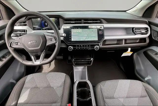 2027 Chevrolet Bolt LT FWD