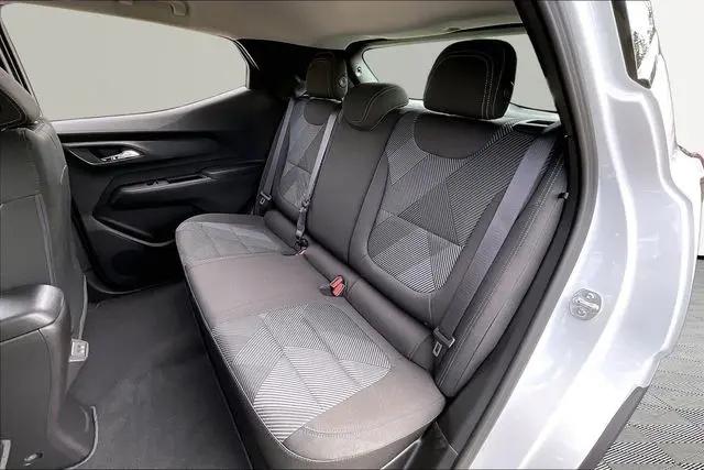2027 Chevrolet Bolt LT FWD