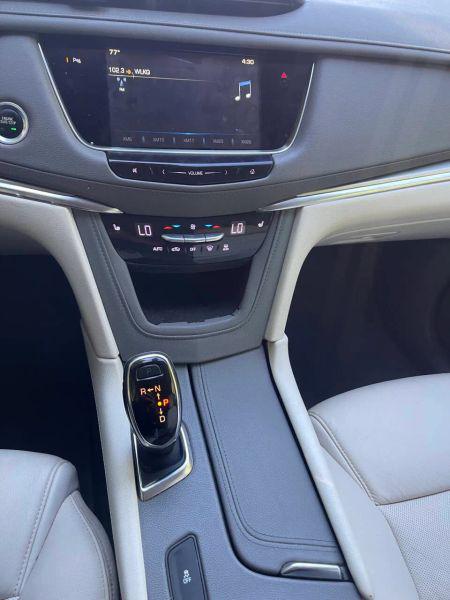 2018 Cadillac XT5 Luxury