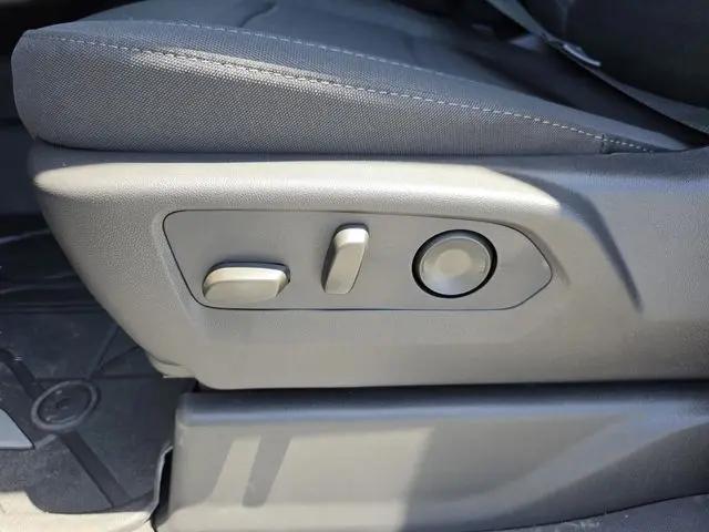2026 Chevrolet Silverado 2500HD Crew Cab, Standard Bed, WT, 4WD