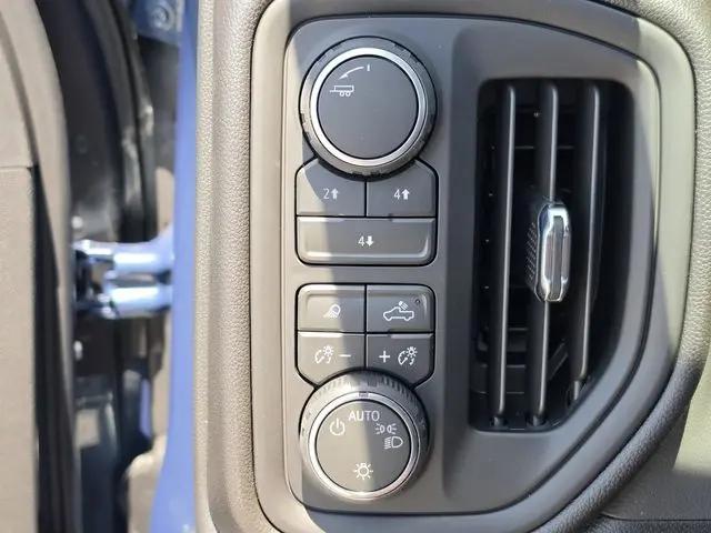 2026 Chevrolet Silverado 2500HD Crew Cab, Standard Bed, WT, 4WD