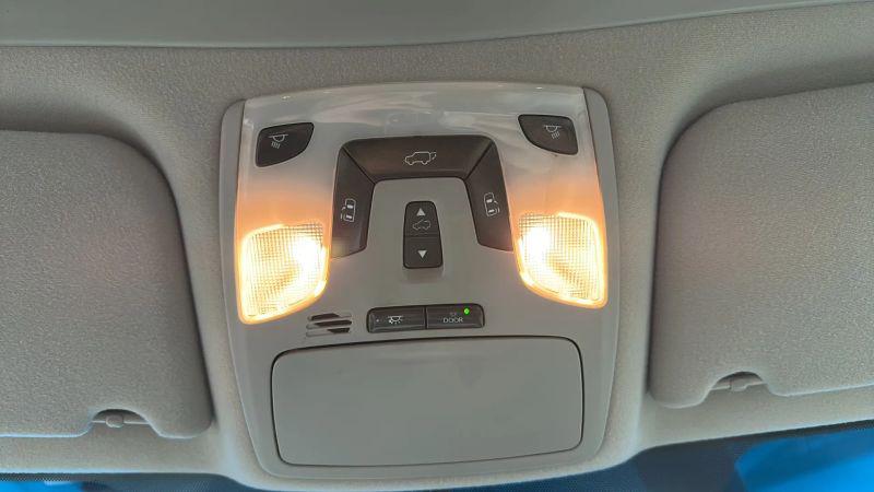 2014 Toyota Sienna XLE V6 8 Passenger