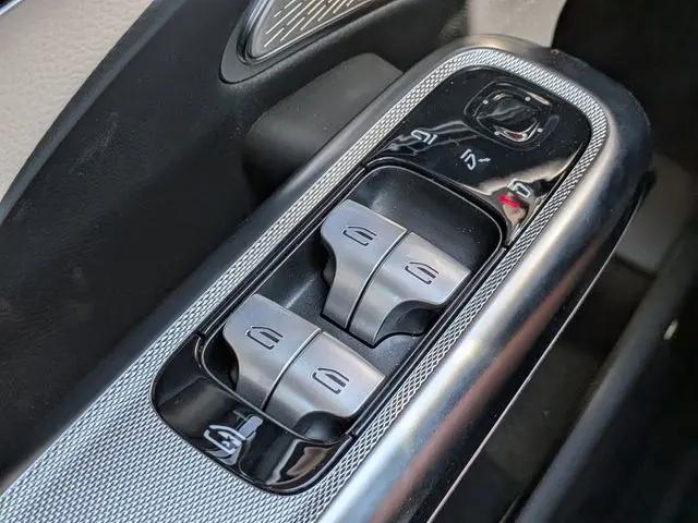 2026 Mercedes-Benz E 350 E 350