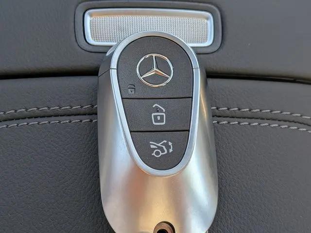 2026 Mercedes-Benz E 350 E 350