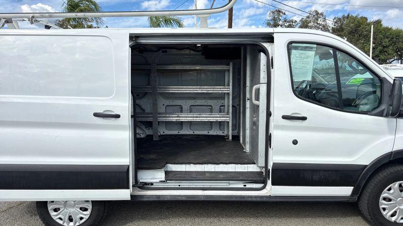 2019 Ford Transit w/Sliding Side Door w/RWB