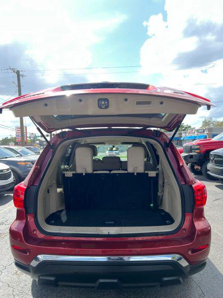 2017 Nissan Pathfinder SV