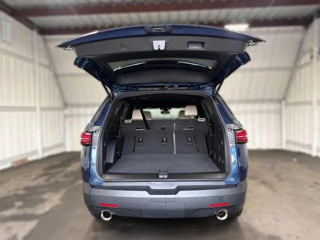 2022 Chevrolet Traverse FWD LS