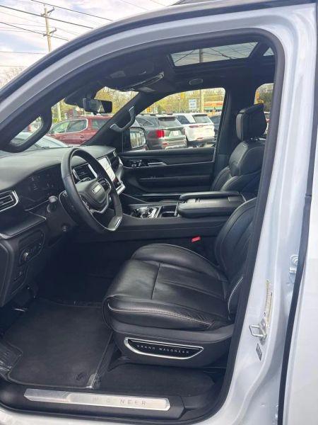 2024 Jeep Grand Wagoneer L Series II 4x4