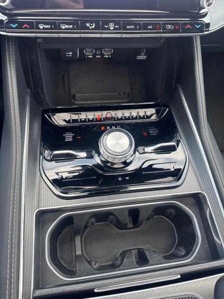 2024 Jeep Grand Wagoneer L Series II 4x4