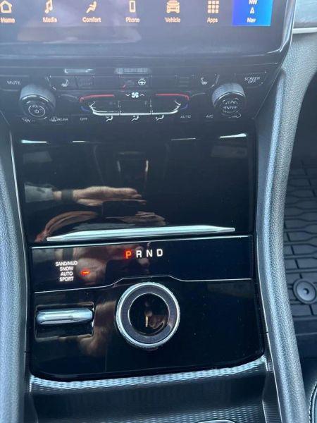 2024 Jeep Grand Wagoneer L Series II 4x4