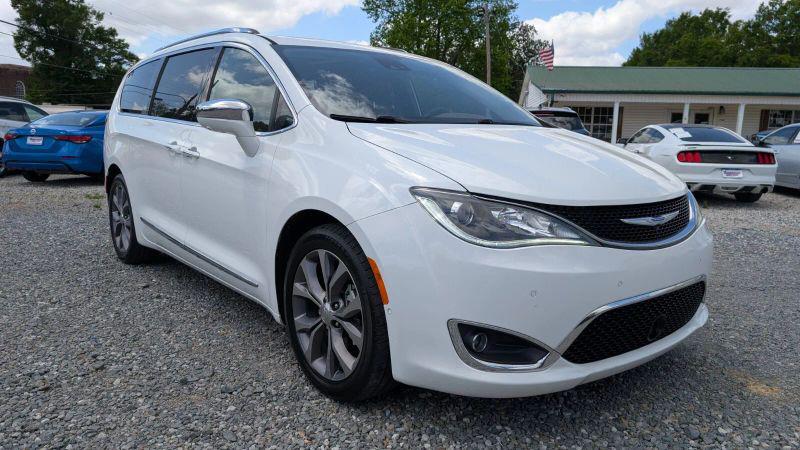 2018 Chrysler Pacifica Limited
