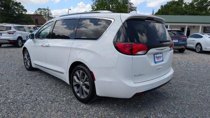 2018 Chrysler Pacifica Limited