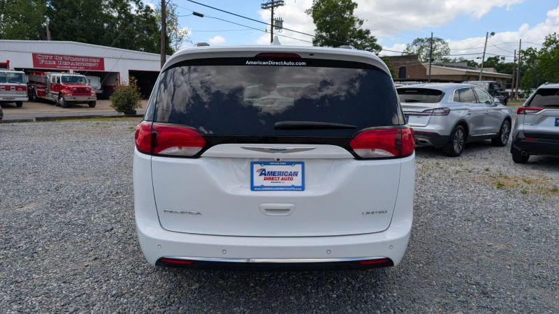 2018 Chrysler Pacifica Limited
