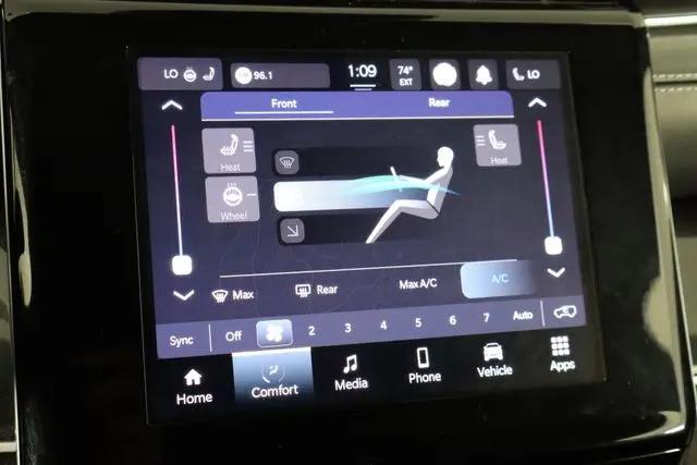 2023 Jeep Grand Cherokee L Altitude 4x4