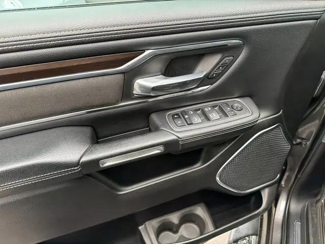2022 Ram 1500 Laramie Crew Cab 4x4 5'7" Box