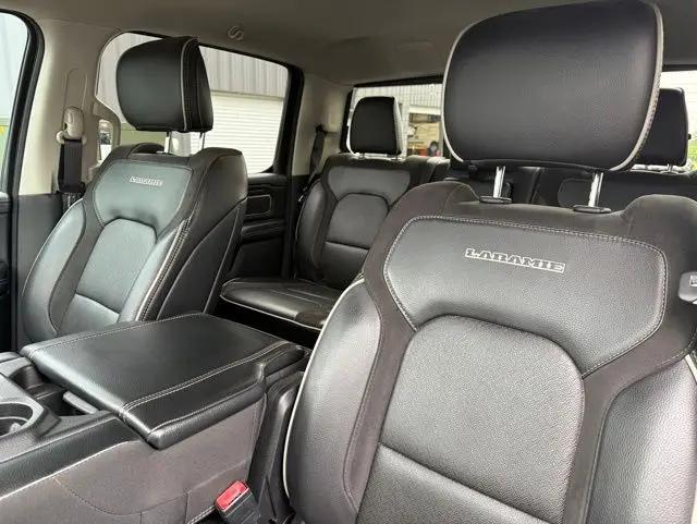 2022 Ram 1500 Laramie Crew Cab 4x4 5'7" Box