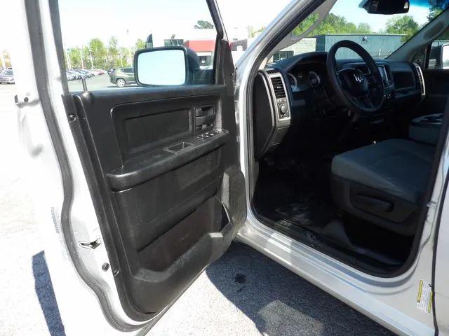 2018 Ram 1500 Tradesman Quad Cab 4x2 64 Box