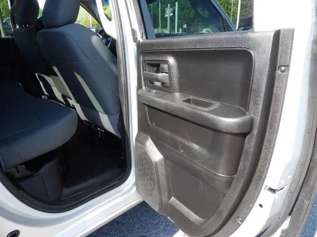 2018 Ram 1500 Tradesman Quad Cab 4x2 64 Box
